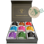 Preview: Exklusive Bio-Tee Geschenkbox mit Tee aus aller Welt 45 Pyramiden (135g), einzeln kuvertiert
